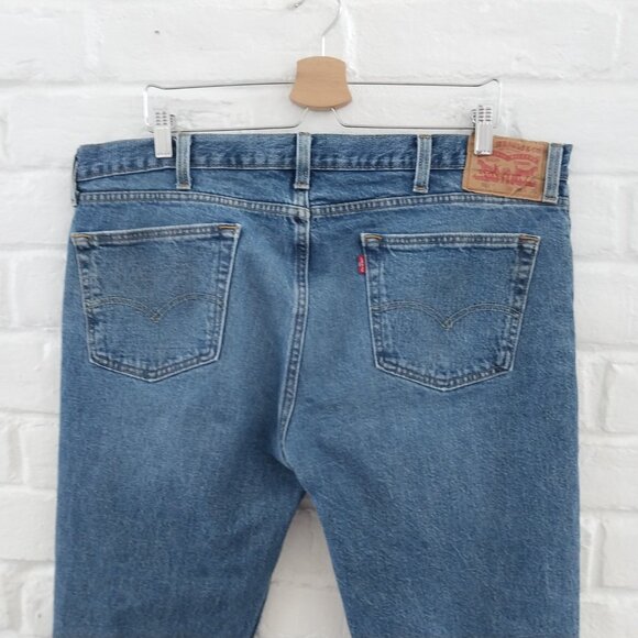 Levis Jeans Mens 38x30 511 Blue Straight Leg Distressed Mid Rise Mid Wash - Picture 4 of 12